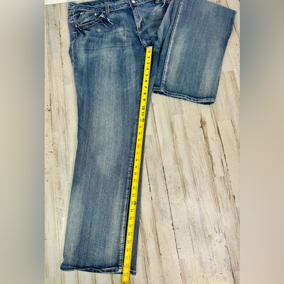 Cato Premium Capri Jeans Women's 20W 44x33 Blue Straight Leg Mid Rise - Picture 9 of 10